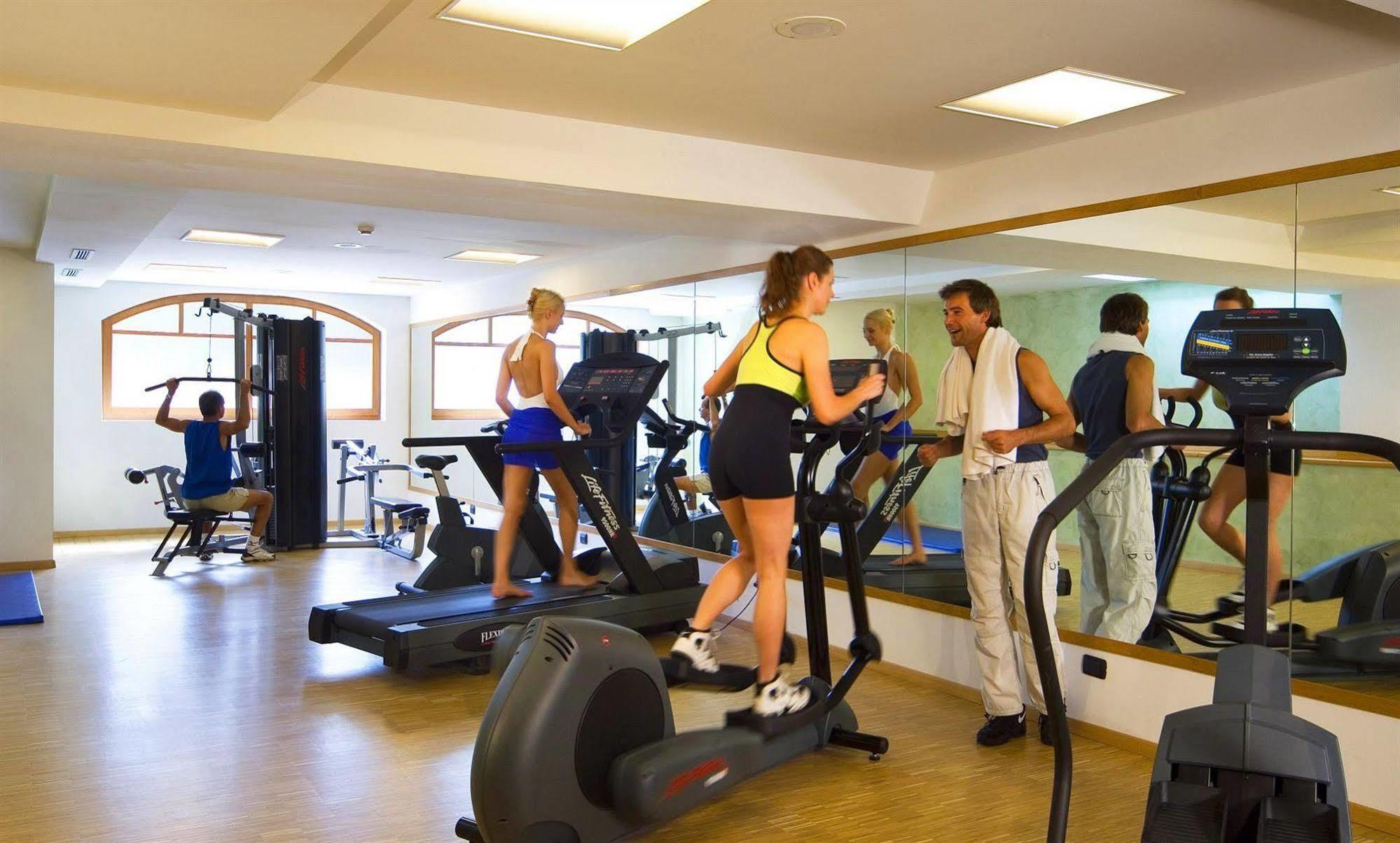 Carlo Magno Hotel Spa Resort Madonna di Campiglio Ngoại thất bức ảnh