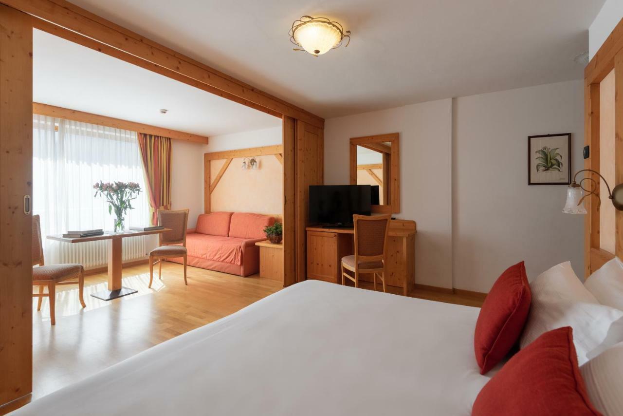 Carlo Magno Hotel Spa Resort Madonna di Campiglio Ngoại thất bức ảnh